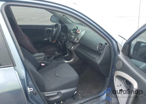 2006 Toyota Rav4 Sport z USA, uszkodzony, nr VIN JTMBD32V666010576